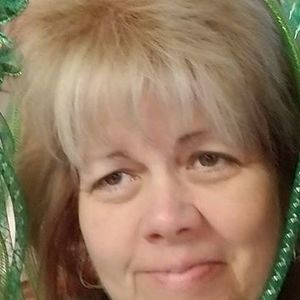 Meet your Posher, Joann